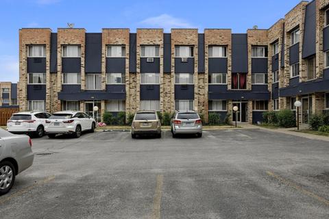 8641 5 W Foster Ave #1A, Chicago, IL 60656