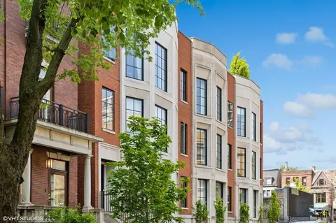 445 W Arlington Pl #1W, Chicago, IL 60614