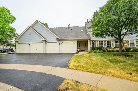 2857 Meadow Ln #1X, Schaumburg, IL 60193