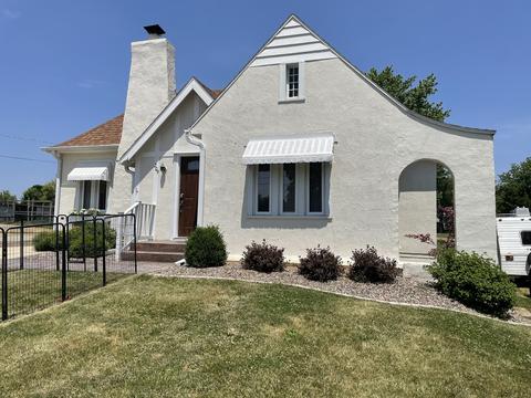 209 E Van Buren St, Ohio, IL 61349 photo 3