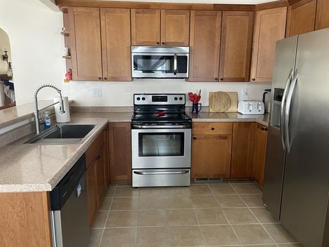 209 E Van Buren St, Ohio, IL 61349 photo 8