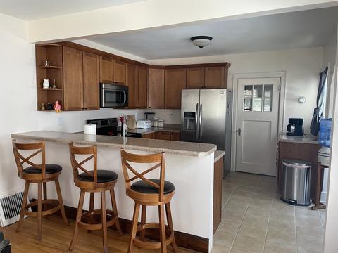 209 E Van Buren St, Ohio, IL 61349 photo 9