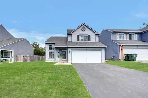 87 W Rustic Ln, Round Lake Beach, IL 60073