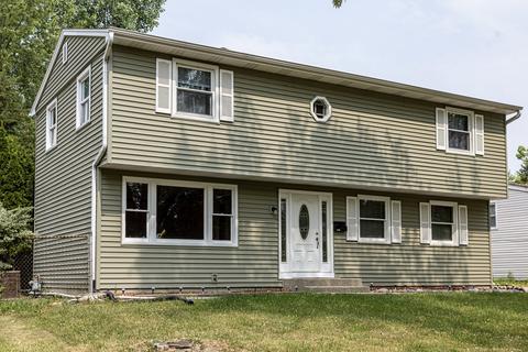 3098 Wakefield Dr, Carpentersville, IL 60110