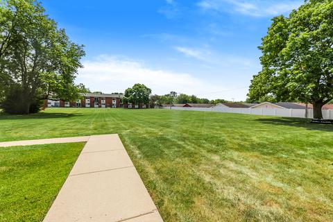 9460 Dee Rd #204D, Des Plaines, IL 60016 photo 19
