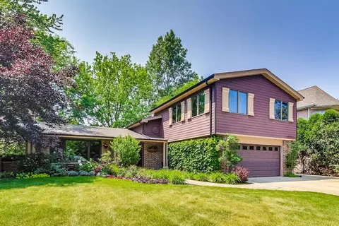 720 Alice Dr, Northbrook, IL 60062