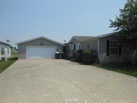 23716 Lakepoint Dr, Channahon, IL 60410