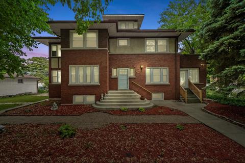 6822 34th St, Berwyn, IL 60402 | 41 Photos | MLS #11803513 - Movoto