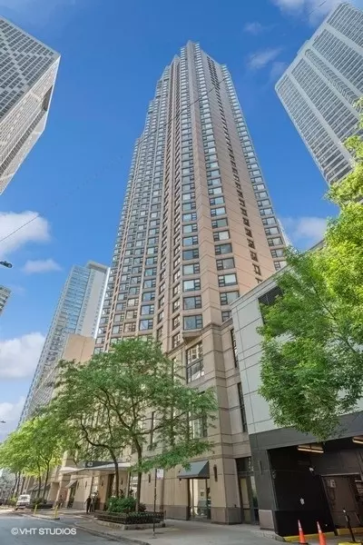 401 E Ontario St #2910, Chicago, IL 60611