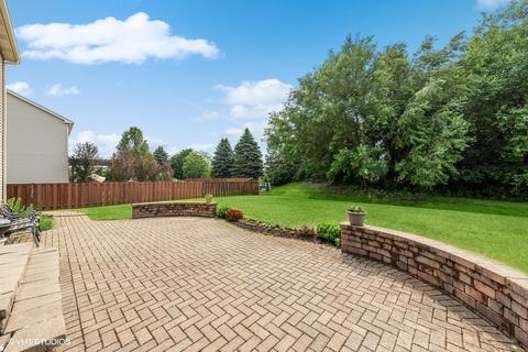 617 Versailles Dr, Bartlett, IL 60103 photo 28