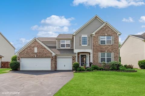 617 Versailles Dr, Bartlett, IL 60103