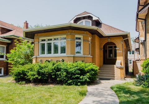 104 Lemoyne Pkwy, Oak Park, IL 60302