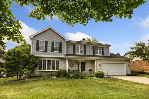 7820 Dorchester Ln, Darien, IL 60561