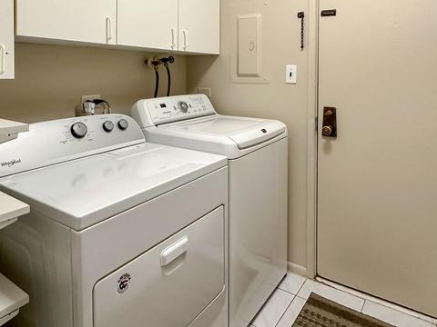 1770 Robin Ln #D, Hoffman Estates, IL 60169 photo 9