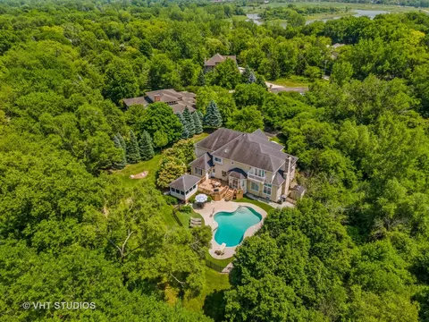 1861 Pheasant Run, Long Grove, IL 60047