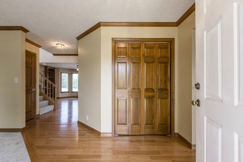 3214 Eagle Crest Rd, Bloomington, IL 61704 photo 3