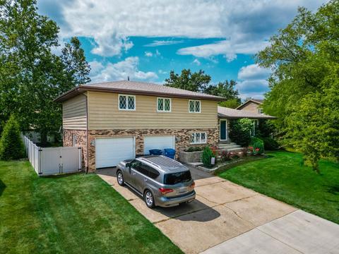 3 Oxford Pl, Bourbonnais, IL 60914
