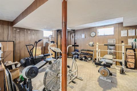 1450 Easy St, Elgin, IL 60123 photo 17