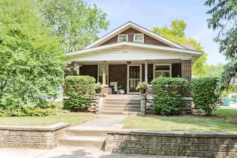 1051 Curtis Ave, Joliet, IL 60435