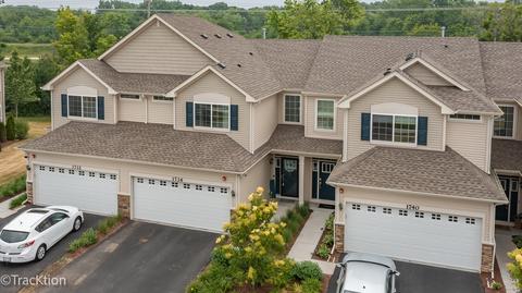 1736 Carlstedt Dr, Batavia, IL 60510