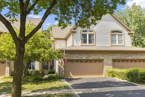 1513 Orchard Cir, Naperville, IL 60565 photo 1
