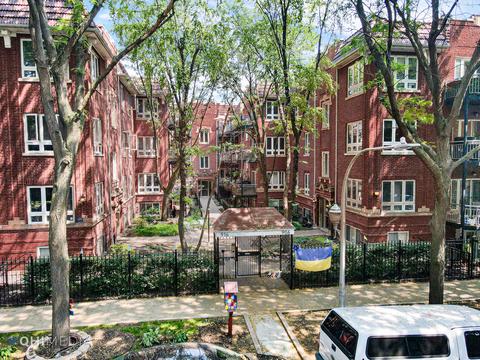 914 W Agatite Ave #2N, Chicago, IL 60640