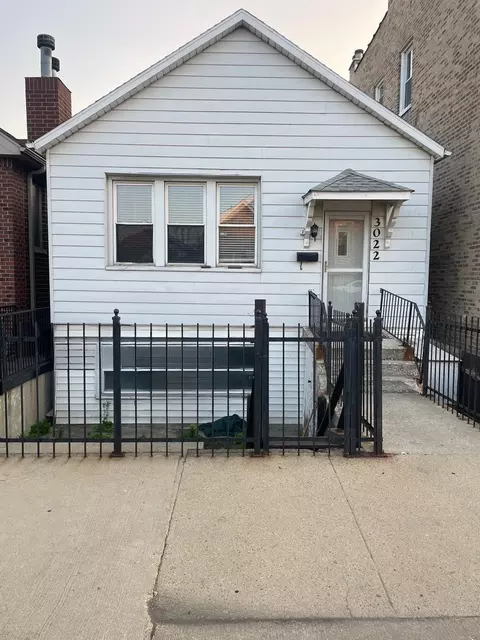 3022 S Lloyd Ave, Chicago, IL 60608