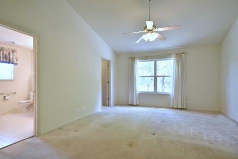 1741 Crofton Dr, Algonquin, IL 60102 photo 8