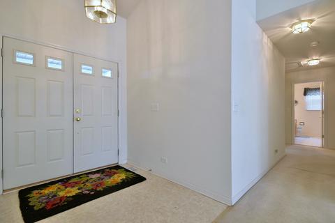 1741 Crofton Dr, Algonquin, IL 60102 photo 4