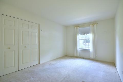 1741 Crofton Dr, Algonquin, IL 60102 photo 9
