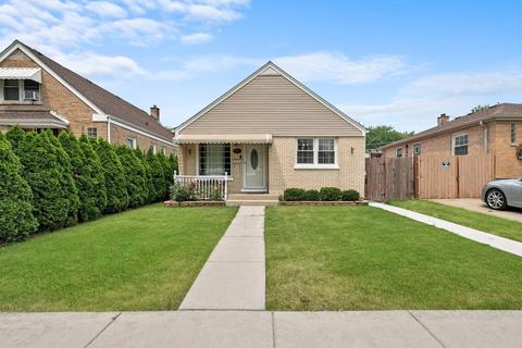 418 46th Ave, Bellwood, IL 60104