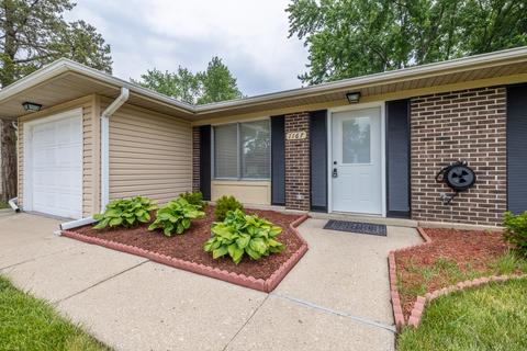 1167 Sebring Dr, Elgin, IL 60120 photo 2