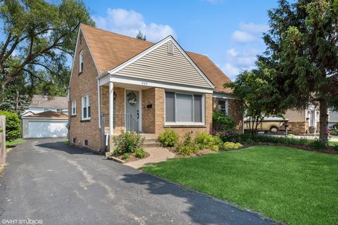 643 N Kaspar Ave, Arlington Heights, IL 60004