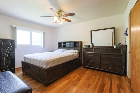 9461 Dee Rd, Des Plaines, IL 60016 photo 12
