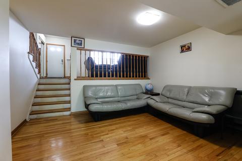 9461 Dee Rd, Des Plaines, IL 60016 photo 8