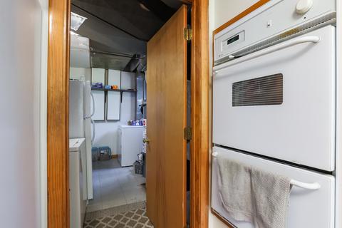 9461 Dee Rd, Des Plaines, IL 60016 photo 21