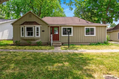 103 E Sherman St, Saint Joseph, IL 61873