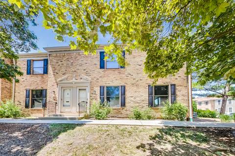 1700 Sessions Walk #1700, Hoffman Estates, IL 60169