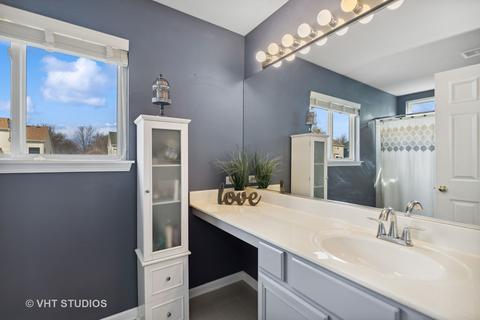 7738 Dada Dr, Gurnee, IL 60031 photo 13