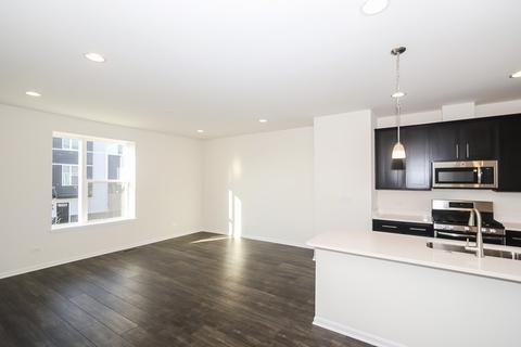 1032 E Oakton St, Des Plaines, IL 60018 photo 6