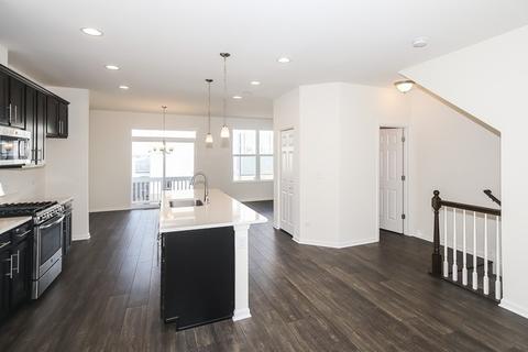 1032 E Oakton St, Des Plaines, IL 60018 photo 11