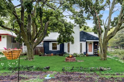 1145 Park Ave, Winthrop Harbor, IL 60096