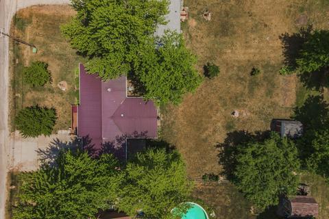 219 Scott St, Chenoa, IL 61726 photo 3