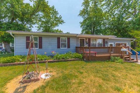 219 Scott St, Chenoa, IL 61726 photo 2