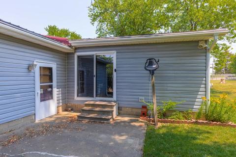 219 Scott St, Chenoa, IL 61726 photo 25
