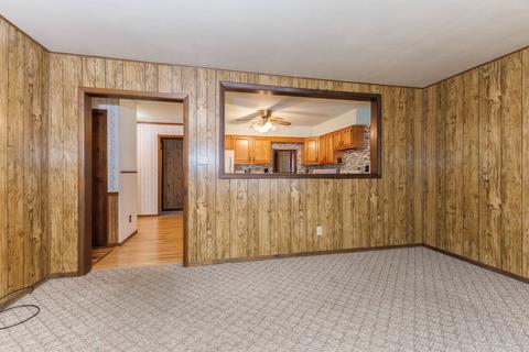 219 Scott St, Chenoa, IL 61726 photo 9