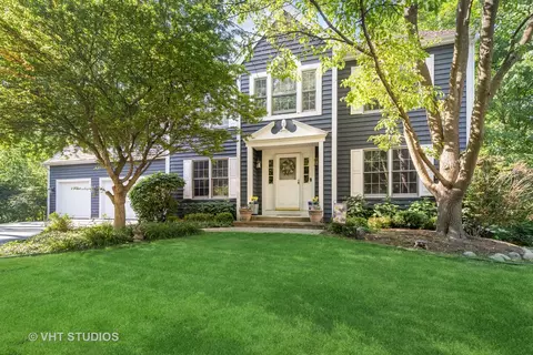 716 Cohasset Ct, Gurnee, IL 60031