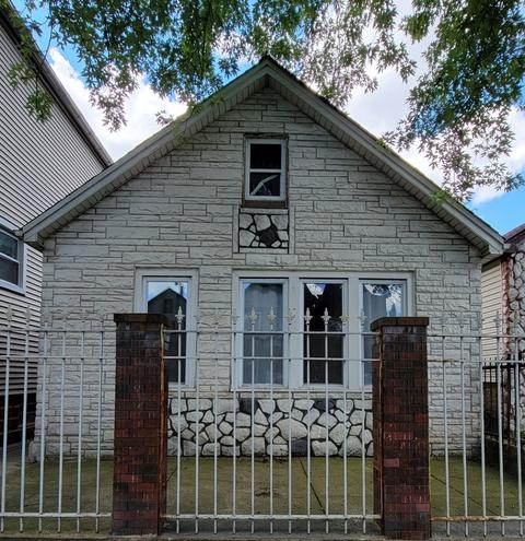 Undisclosed, Chicago, IL 60609