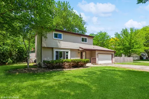 5 S506 Bonnie Ct, Naperville, IL 60565