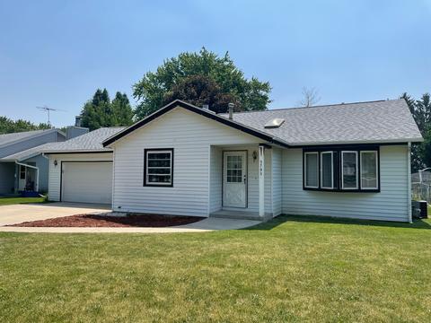 5795 Mabbott Dr, Loves Park, IL 61111